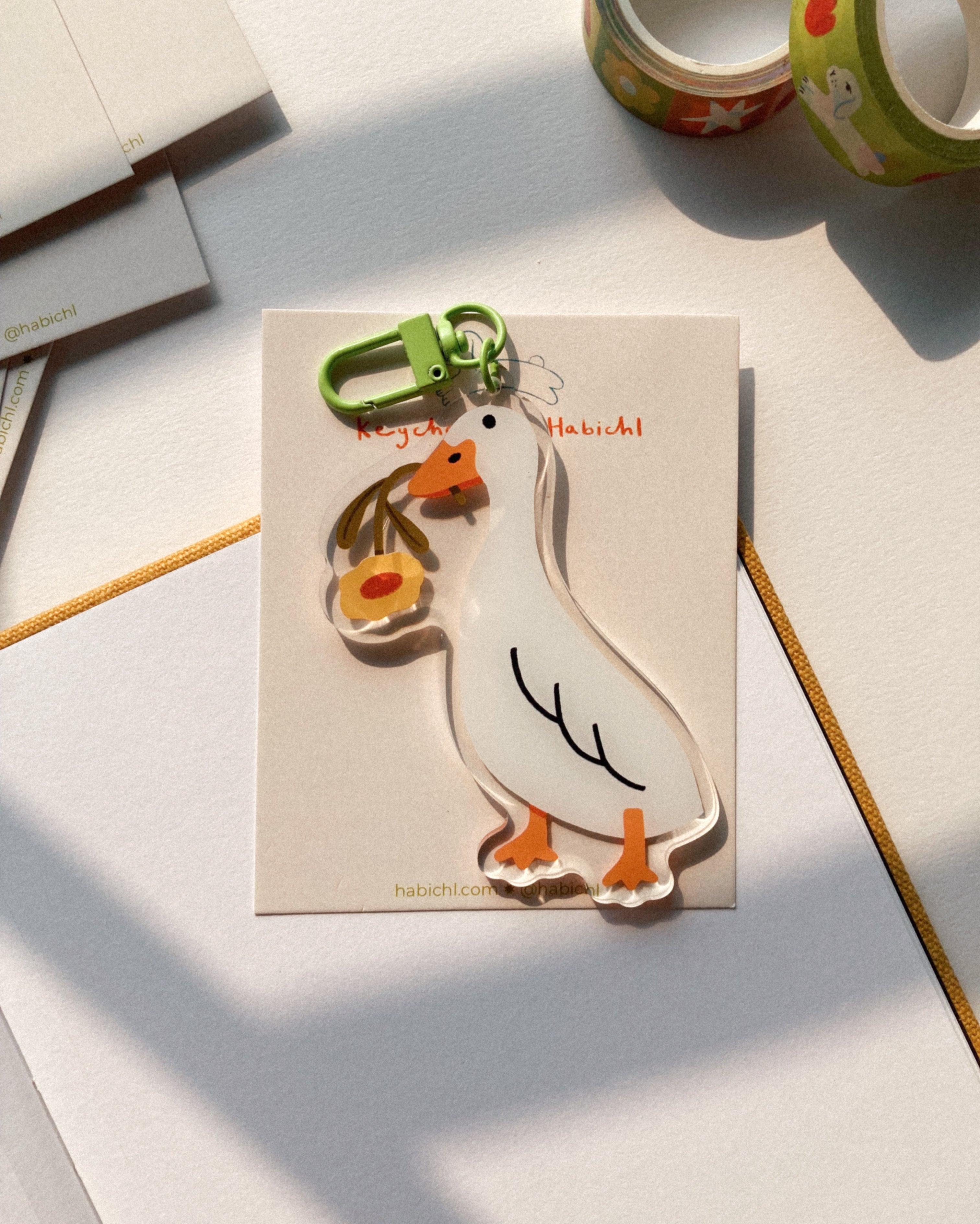 Duck Holding Sunflower Keychain – Habichl